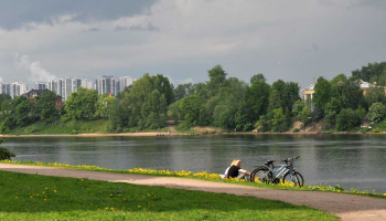 куплю квартиру в жк живи в рыбацком